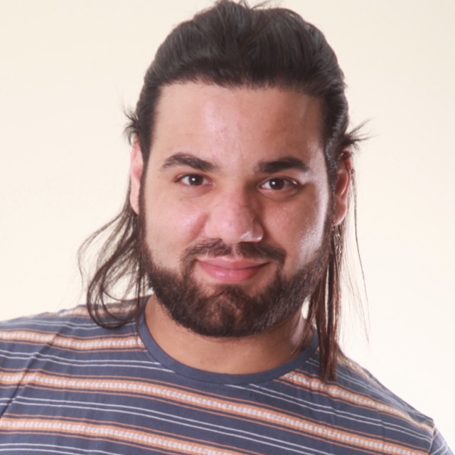 שגיא שלום<br> <span style="color: gold; font-size: 18px;">★★★★★</span>